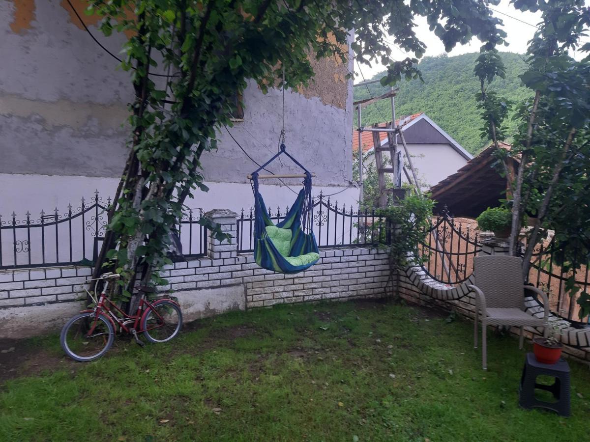 Vila Mir Pirot Eksteriør bilde